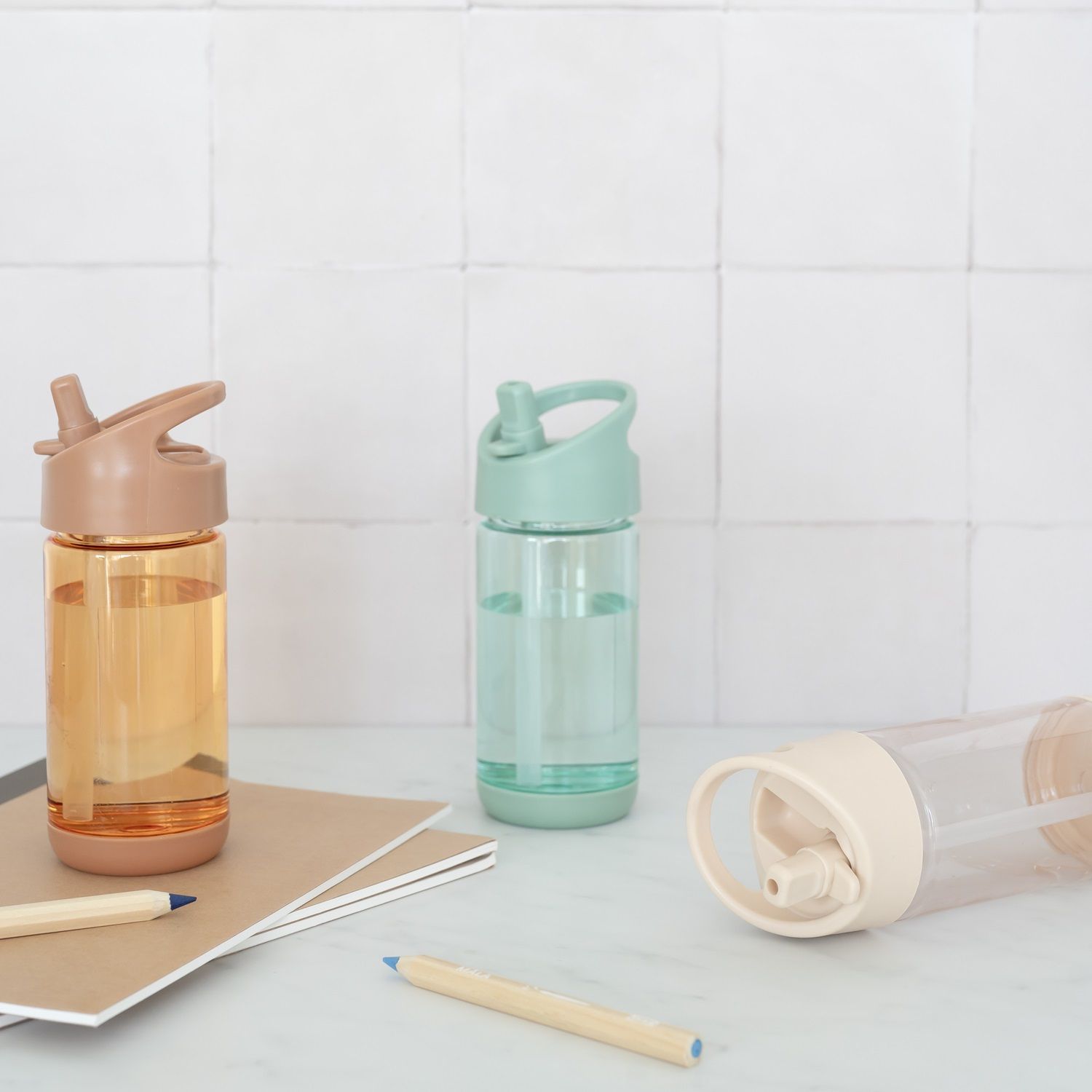 3 Sprouts Juomapullo, hiekka - Image 3